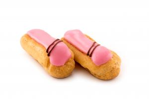 mini éclair cherry
